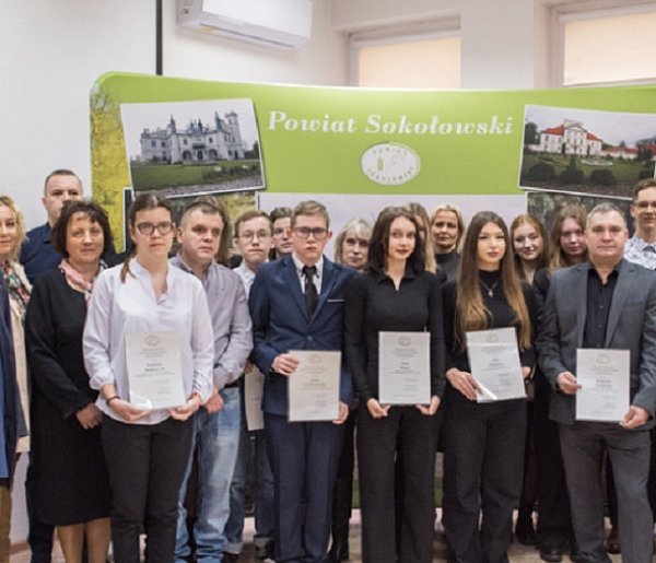 Wręczenie stypendiów Rady Powiatu Sokołowskiego za rok szkolny 2022/2023-1116