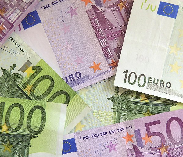 Wygląd banknotów do zmiany. Na jeden z nich może trafić znana Polka-6296