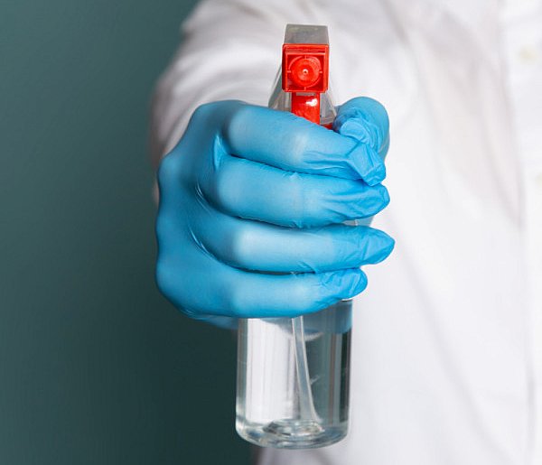 Natychmiastowe wycofanie preparatu. Jest komunikat GIF-6355